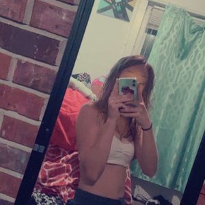 Meet your Posher, Leann